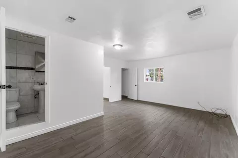 25681 Hypericum St, Visalia, CA 93292 photo 22