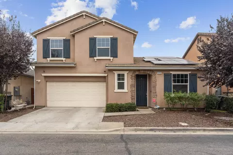 3050 N Kayenta St, Visalia, CA 93291
