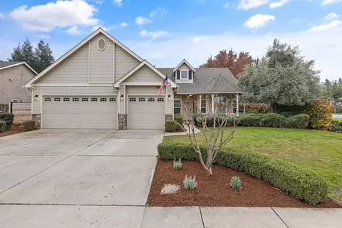 5245 W Oriole Ave, Visalia, CA 93291