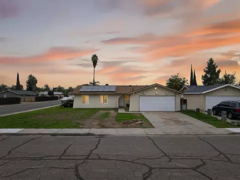 Exterior - 539 Nelson St, Exeter, CA 93221 photo 1 of 11