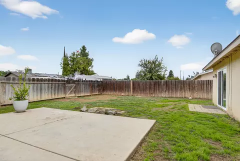 Exterior - 539 Nelson St, Exeter, CA 93221 photo 9 of 11