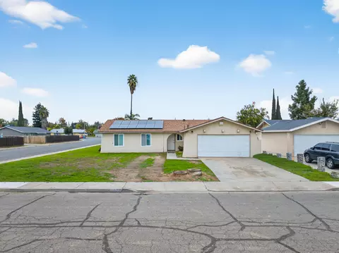 539 Nelson St, Exeter, CA 93221