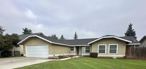 2312 S Divisadero St, Visalia, CA 93277