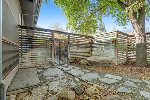 Exterior - 31361 Palm Dr, Exeter, CA 93221 photo 13 of 52