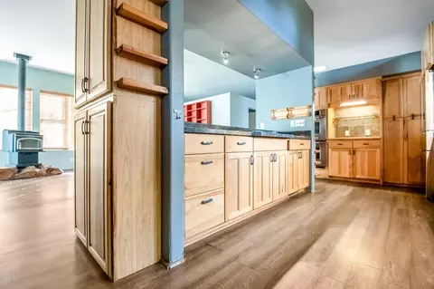 Kitchen - 31361 Palm Dr, Exeter, CA 93221 photo 4 of 9