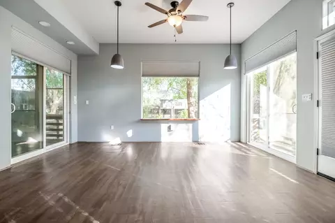 Living - 31361 Palm Dr, Exeter, CA 93221 photo 6 of 11