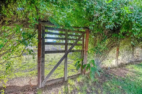 Exterior - 31361 Palm Dr, Exeter, CA 93221 photo 44 of 52