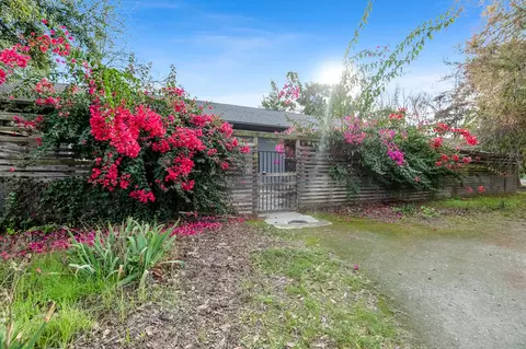 Exterior - 31361 Palm Dr, Exeter, CA 93221 photo 16 of 52