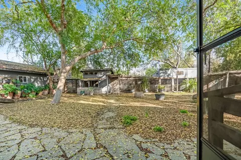 Exterior - 31361 Palm Dr, Exeter, CA 93221 photo 34 of 52
