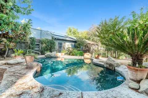 Exterior - 31361 Palm Dr, Exeter, CA 93221 photo 3 of 52