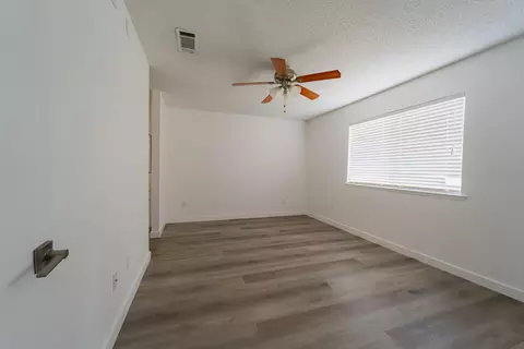 4438 W Feemster Ave, Visalia, CA 93277