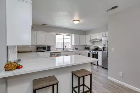 640 N Renn Ave, Clovis, CA 93611 photo 19
