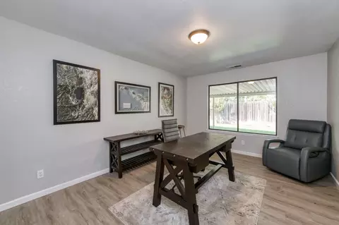 640 N Renn Ave, Clovis, CA 93611 photo 21