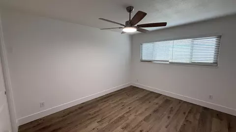 Bedroom - 2329 Michael Cir, Hanford, CA 93230 photo 3 of 5
