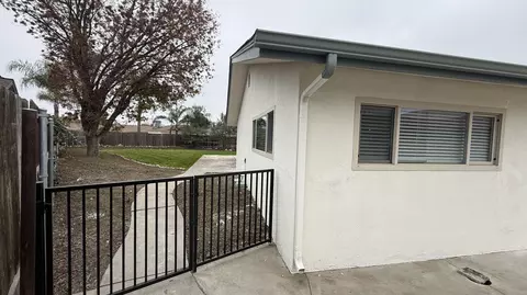 Exterior - 2329 Michael Cir, Hanford, CA 93230 photo 3 of 12