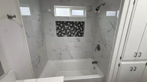 Bath - 2329 Michael Cir, Hanford, CA 93230 photo 5 of 5