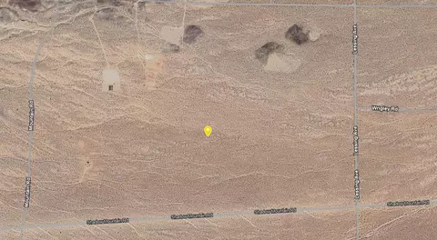 Shadow Mountain Road, Adelanto, CA 92301 photo 14