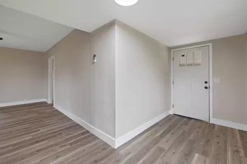Entry Way - 33239 Road 160, Ivanhoe, CA 93235 photo 2 of 8