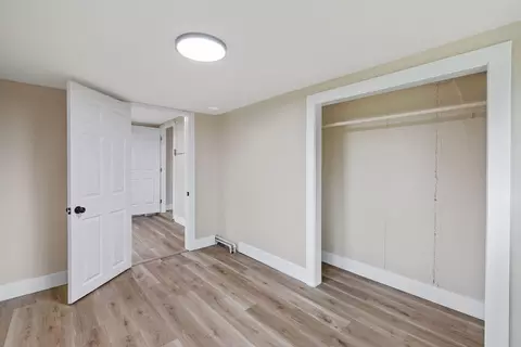 Bedroom - 33239 Road 160, Ivanhoe, CA 93235 photo 2 of 3