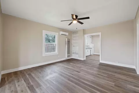 Living - 33239 Road 160, Ivanhoe, CA 93235 photo 1 of 4