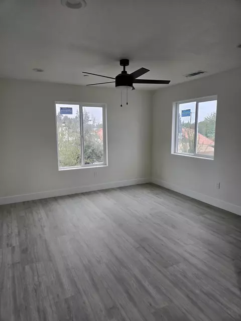 Bedroom - 2032 E Pershing Ave, Visalia, CA 93292 photo 3 of 4