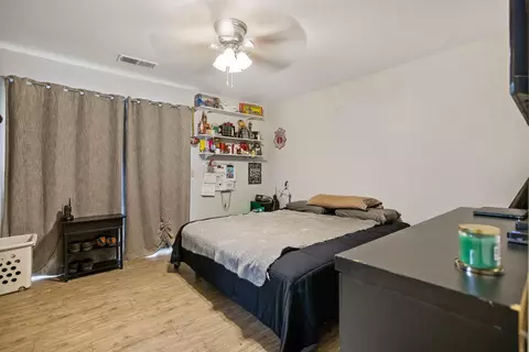 Bedroom - 606 N Orange Ave, Exeter, CA 93221 photo 1 of 4
