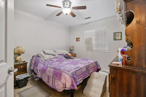 Bedroom - 606 N Orange Ave, Exeter, CA 93221 photo 4 of 4