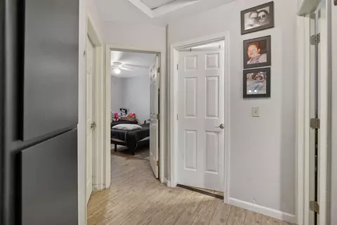 Entry Way - 606 N Orange Ave, Exeter, CA 93221 photo 1 of 1