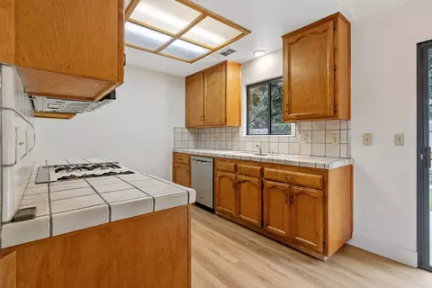 Kitchen - 2215 E Myrtle Ct, Visalia, CA 93292 photo 1 of 3