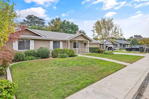 Exterior - 2215 E Myrtle Ct, Visalia, CA 93292 photo 2 of 10