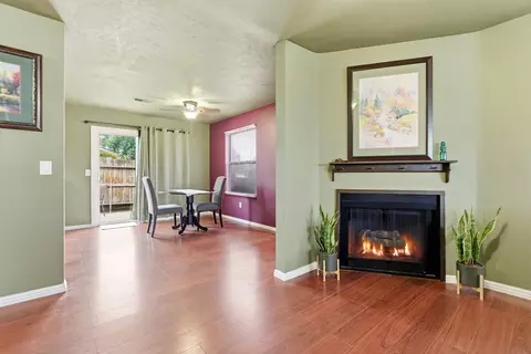 Living - 1836 E Vassar Dr, Visalia, CA 93292 photo 2 of 2