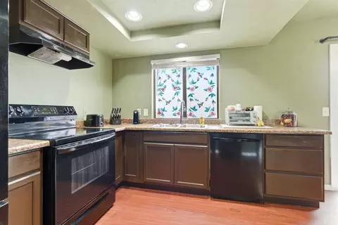 Kitchen - 1836 E Vassar Dr, Visalia, CA 93292 photo 3 of 3