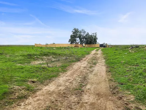 0 Rd 120, Delano, CA 93215