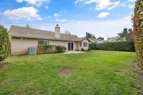 Exterior - 2318 E Cherry Ave, Visalia, CA 93292 photo 9 of 11