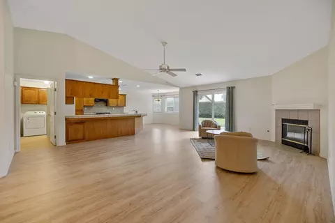 Living - 2318 E Cherry Ave, Visalia, CA 93292 photo 2 of 6