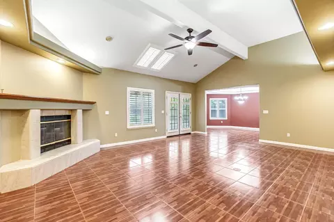 Living - 3410 Doubletree Way, Madera, CA 93637 photo 1 of 5