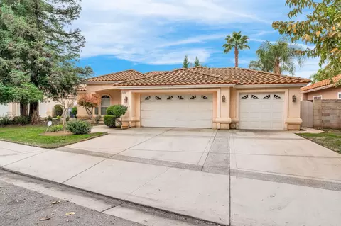 Exterior - 3410 Doubletree Way, Madera, CA 93637 photo 3 of 7