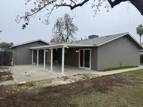 956 E Cinnamon Dr, Lemoore, CA 93245 photo 15