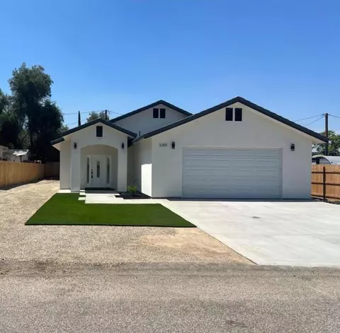 33119 Walls St, Lake Elsinore, CA 92530