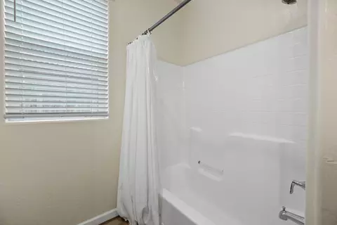 3096 Markham St, Tulare, CA 93274 photo 37