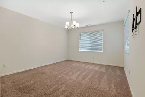 3096 Markham St, Tulare, CA 93274 photo 29