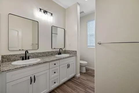 3096 Markham St, Tulare, CA 93274 photo 36