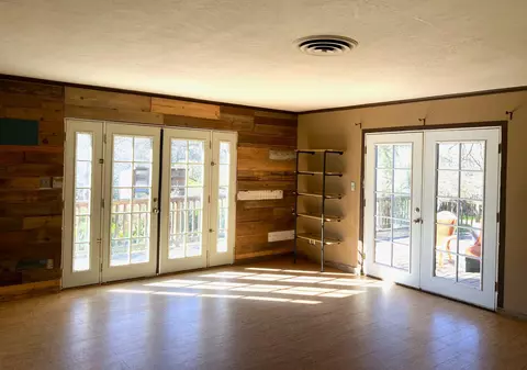Living - 43560 Skyline Dr, Three Rivers, CA 93271 photo 1 of 6