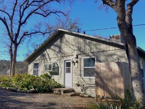 Exterior - 43560 Skyline Dr, Three Rivers, CA 93271 photo 5 of 6