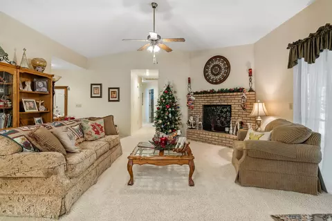 Living - 615 N Orange Ave, Exeter, CA 93221 photo 3 of 3