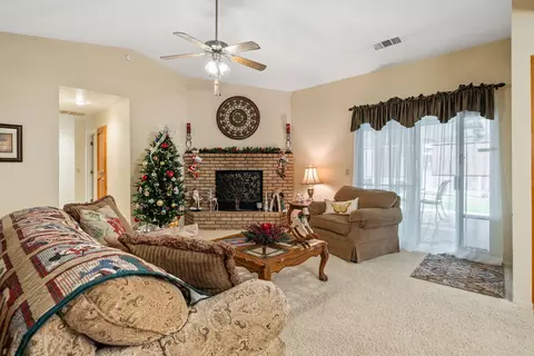 Living - 615 N Orange Ave, Exeter, CA 93221 photo 1 of 3