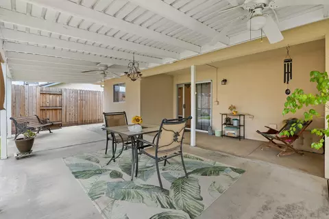 Exterior - 615 N Orange Ave, Exeter, CA 93221 photo 4 of 16