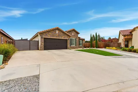Other - 3636 E Meadow Ct, Visalia, CA 93292 photo 1 of 15