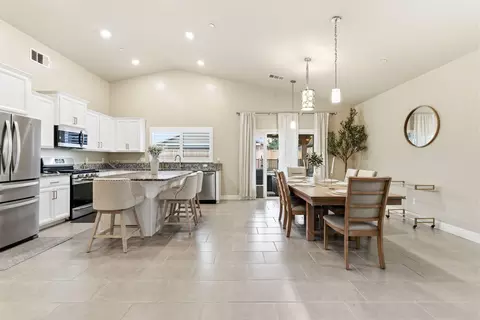 Other - 3636 E Meadow Ct, Visalia, CA 93292 photo 12 of 15