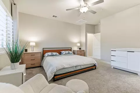 Bedroom - 3636 E Meadow Ct, Visalia, CA 93292 photo 4 of 6